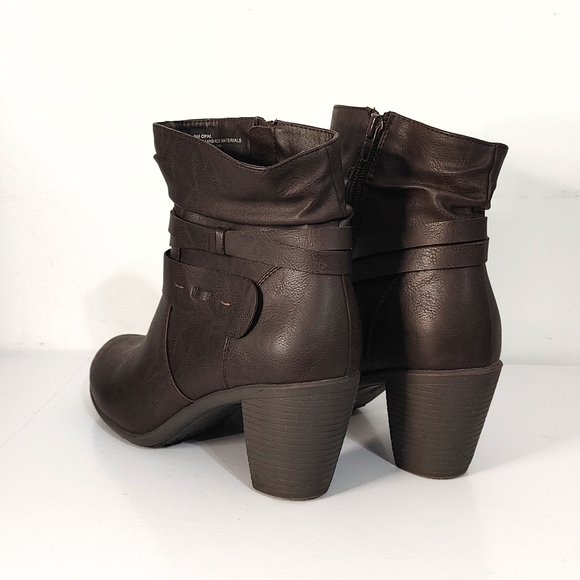 Kelly and Katie Bootie - Picture 3 of 11